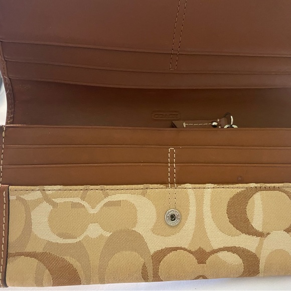 Vintage Coach Long Wallet Tan And Brown - Picture 3 of 5